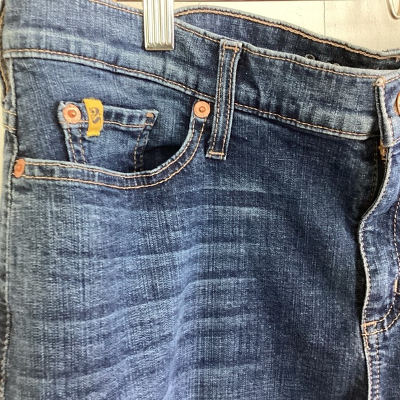 Second Yoga Medium Wash Straight Leg 5 pocket jeans 32/28 - Picture 2 of 11